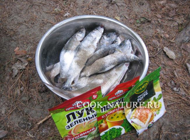 хариус запеченный в фольге