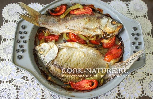 запеченный карась