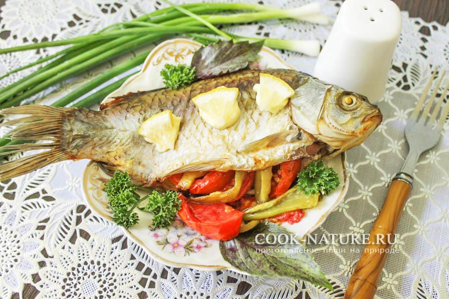 запеченный карась