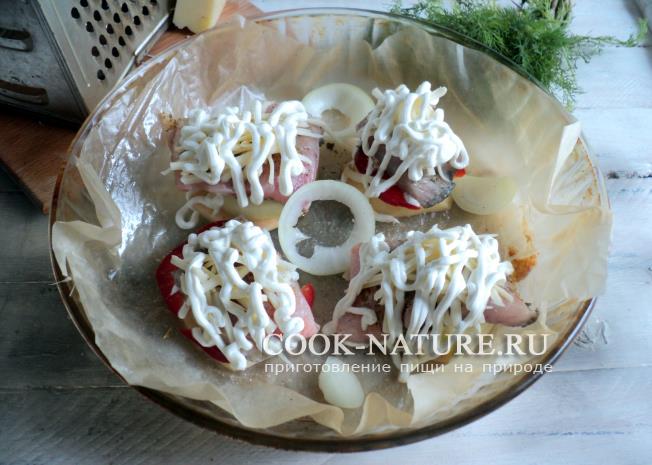 карп с овощами в духовке