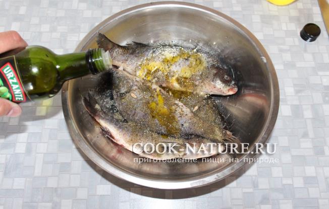 Сазаны запеченные сазан запеченный в духовке