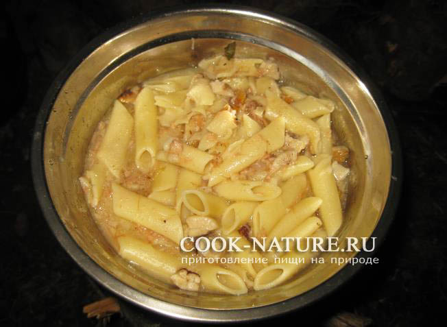 как приготовить макароны с тушенкой